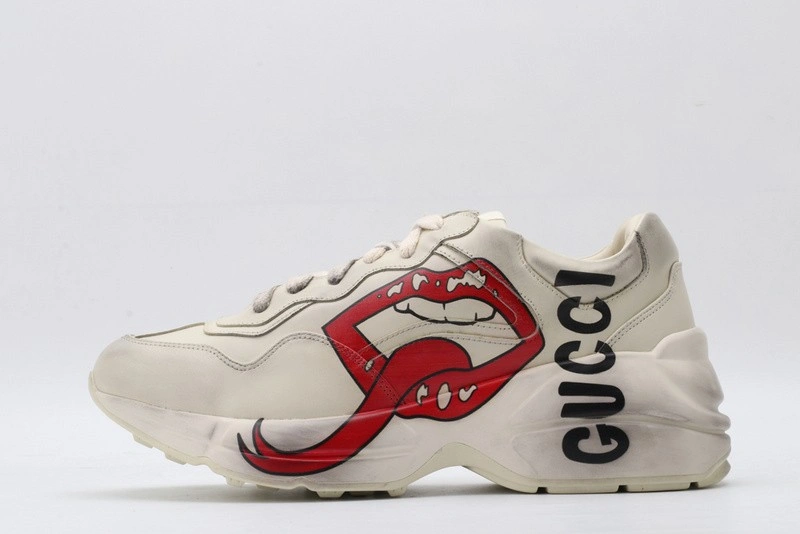 GUCCI ACE EMBROIDERED LOW-TOP SNEAKER  WHITE WITH LIPS