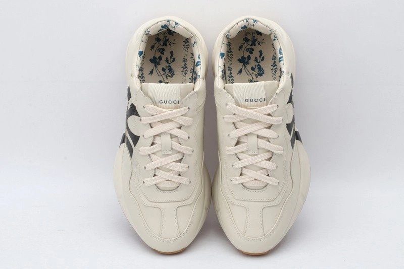 GUCCI ACE EMBROIDERED LOW-TOP SNEAKER  WHITE WITH NY