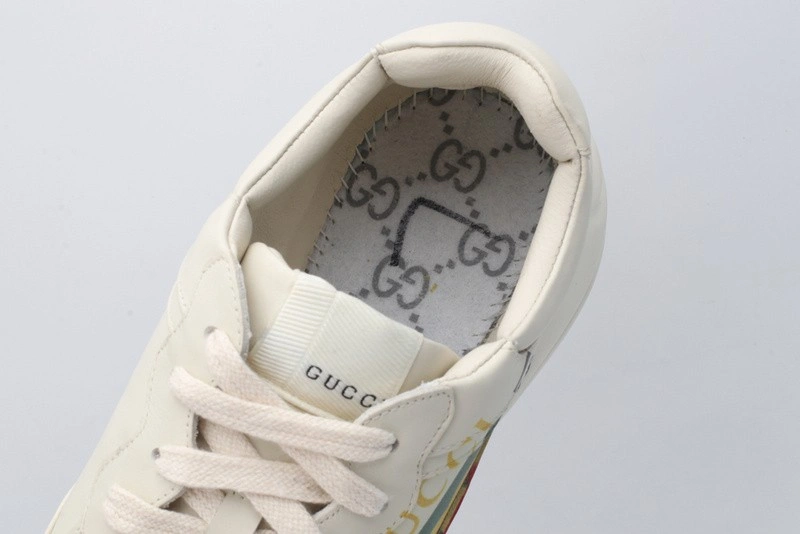 GUCCI ACE EMBROIDERED LOW-TOP SNEAKER  WHITE WITH PRINT