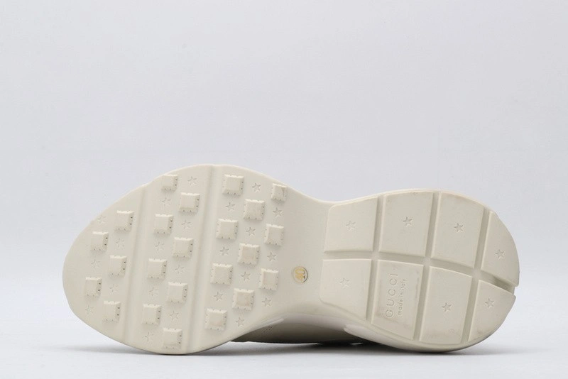 GUCCI ACE EMBROIDERED LOW-TOP SNEAKER  WHITE