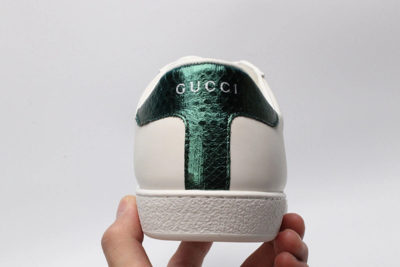 GUCCI ACE EMBROIDERED LOW-TOP SNEAKER WHITE WITH BEE