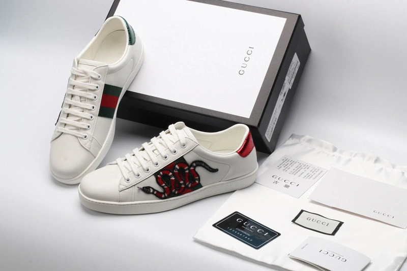 GUCCI ACE EMBROIDERED LOW-TOP SNEAKER white WITH Snake