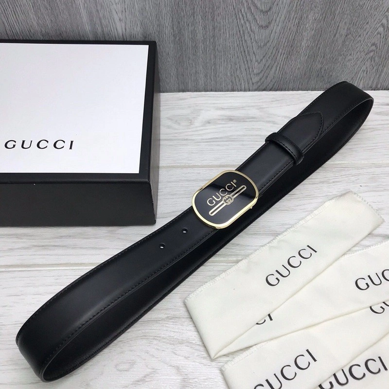 GUCCI Leather belt with Gucci Print buckle 547754