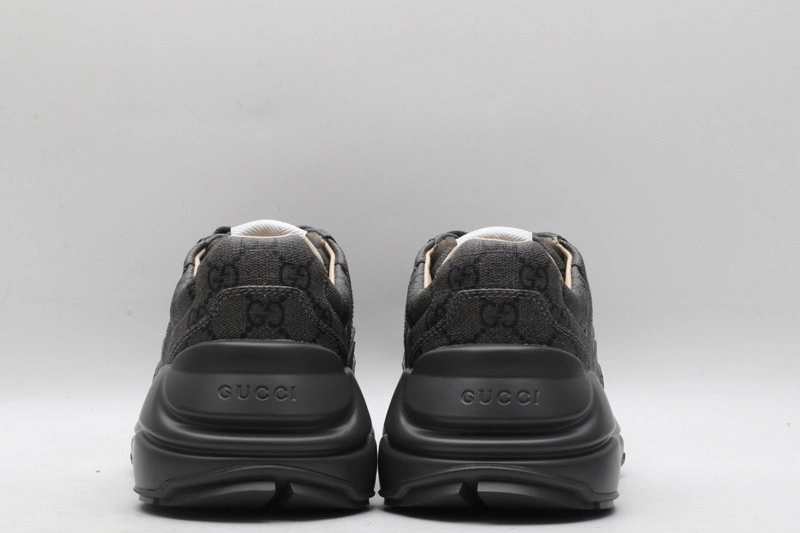GUCCI SNEAKER