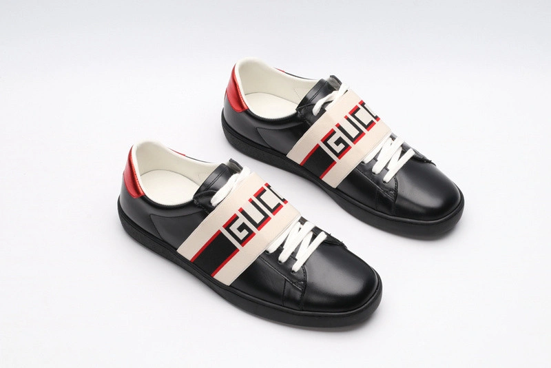 GUCI  LOW-TOP SNEAKER BLACK WITH GUCCI