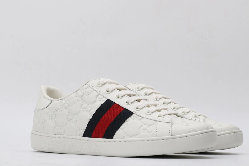 GUCI  LOW-TOP SNEAKER