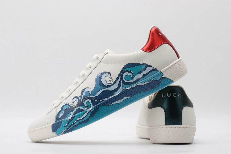 GUCI  LOW-TOP SNEAKER