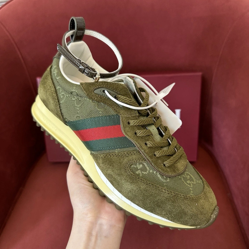 GUCI  Re-Motion SNEAKER