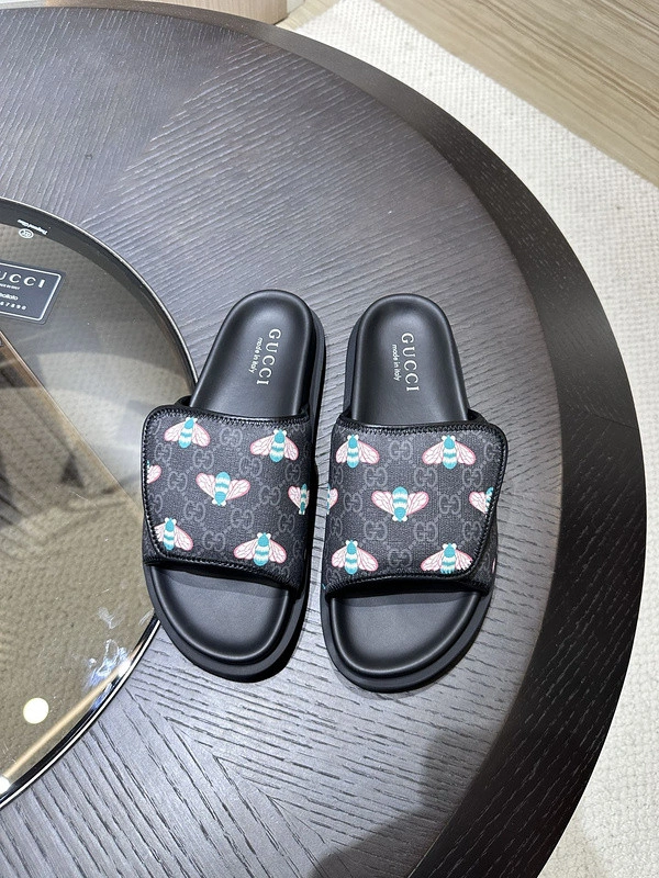 GUCI  SLIDES