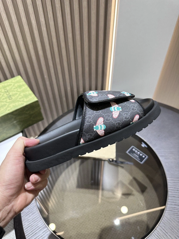GUCI  SLIDES