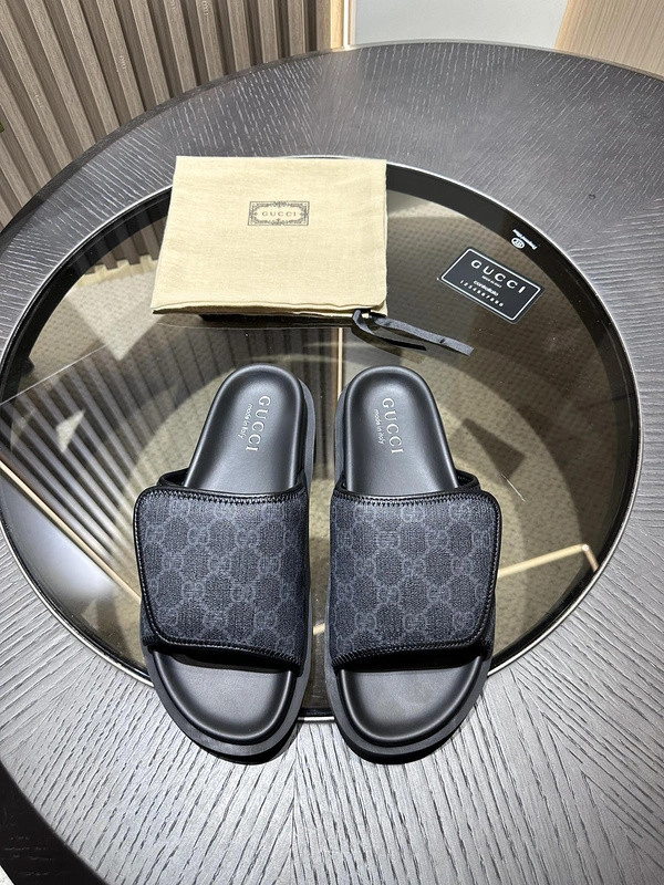 GUCI  SLIDES