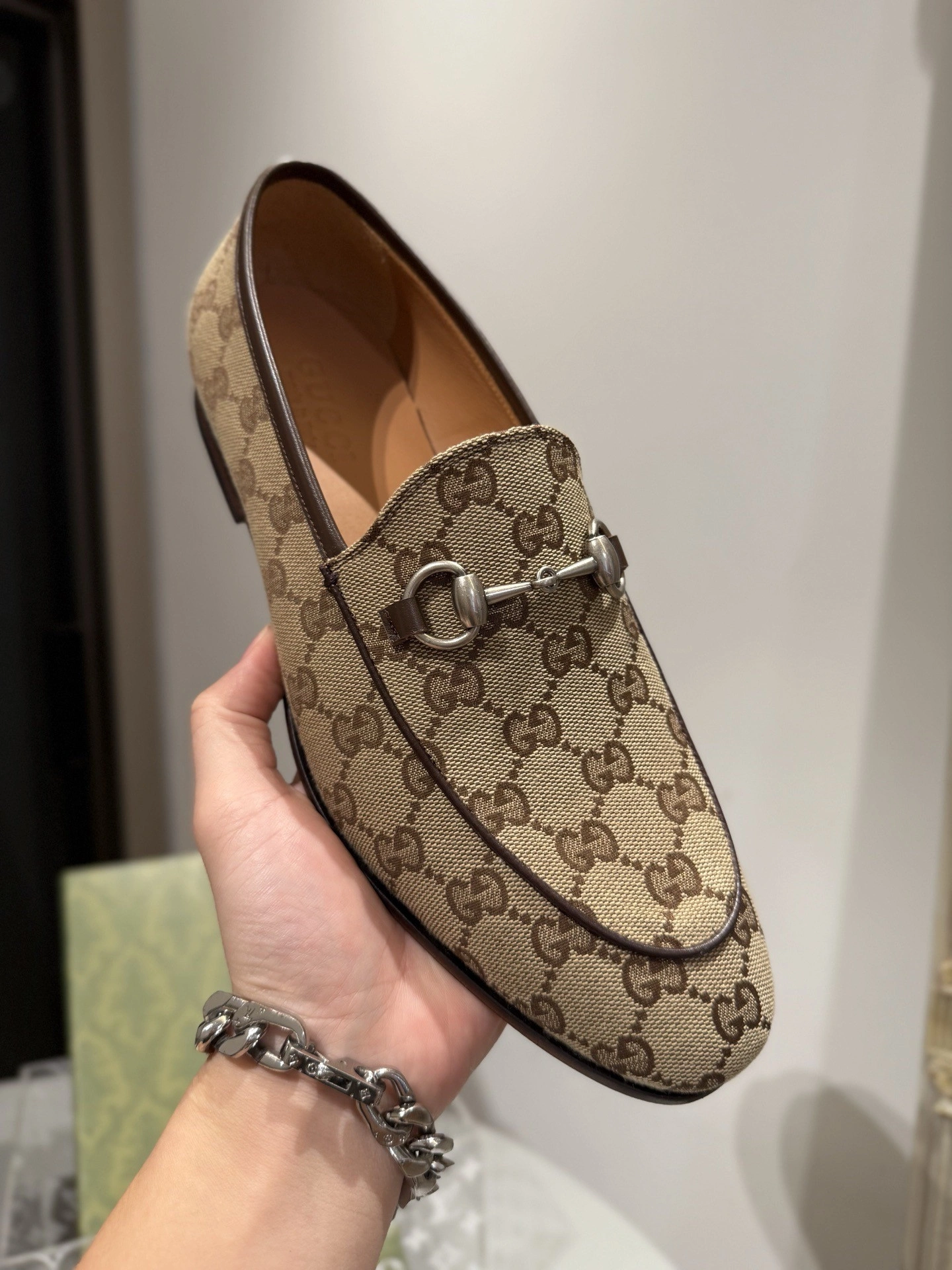 GUCI Leather Shoes