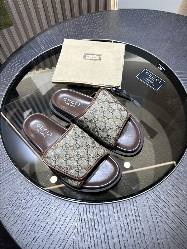 GUCI SLIDES
