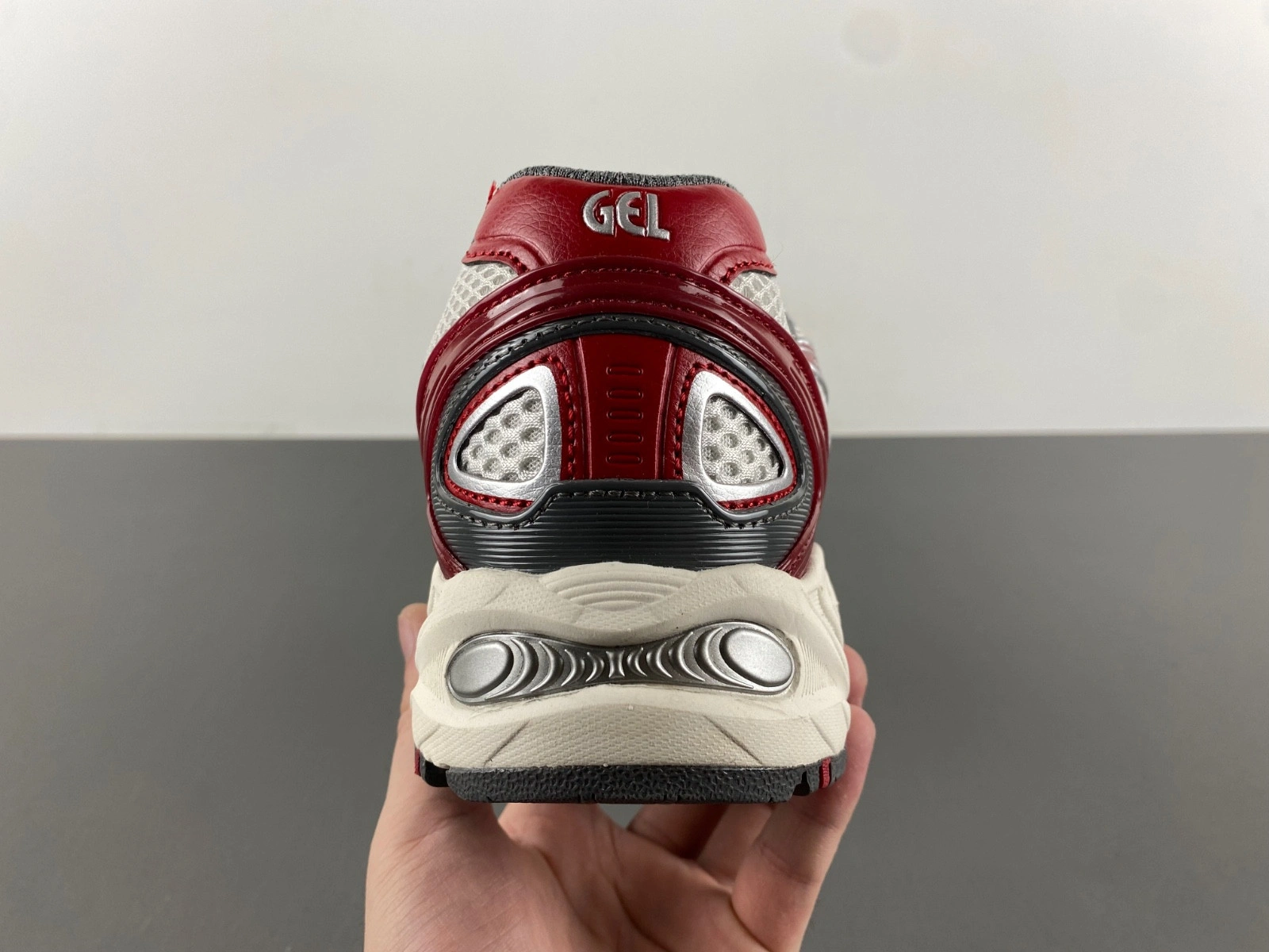 Gel Kahana TR V4 'Red Silver' - ASICS - 1203A585 100