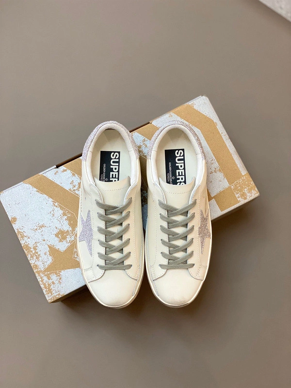 Goldn Gose sneaker