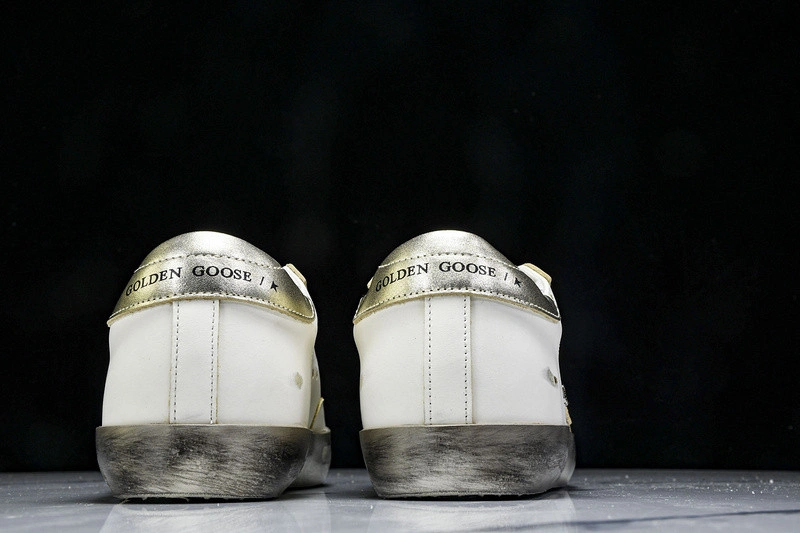 Goldn Gose sneaker