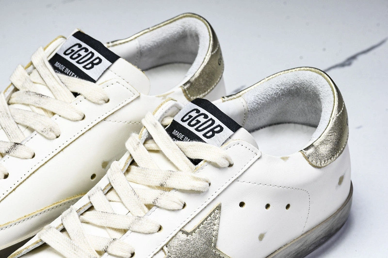 Goldn Gose sneaker