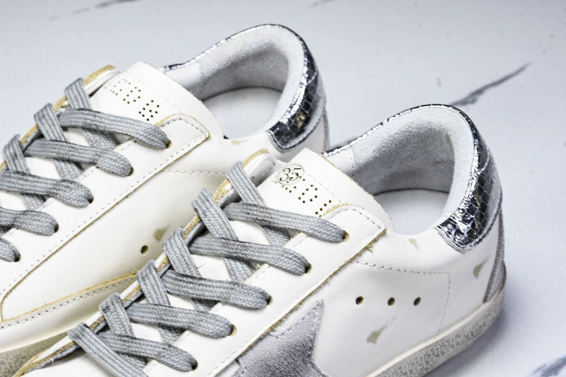 Goldn Gose sneaker