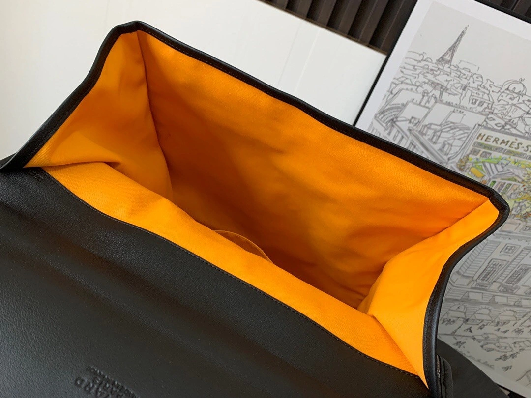 Goyard BAG