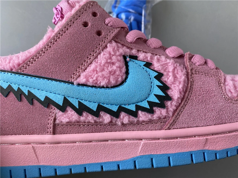 Grateful Dead x Nike SB Dunk Low   CJ5378-600