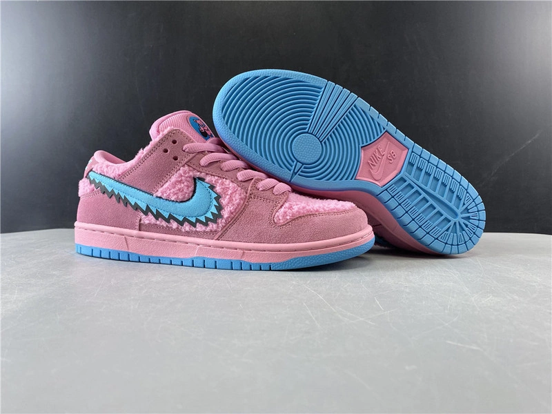 Grateful Dead x Nike SB Dunk Low   CJ5378-600