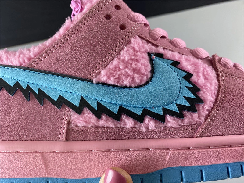 Grateful Dead x Nike SB Dunk Low   CJ5378-600