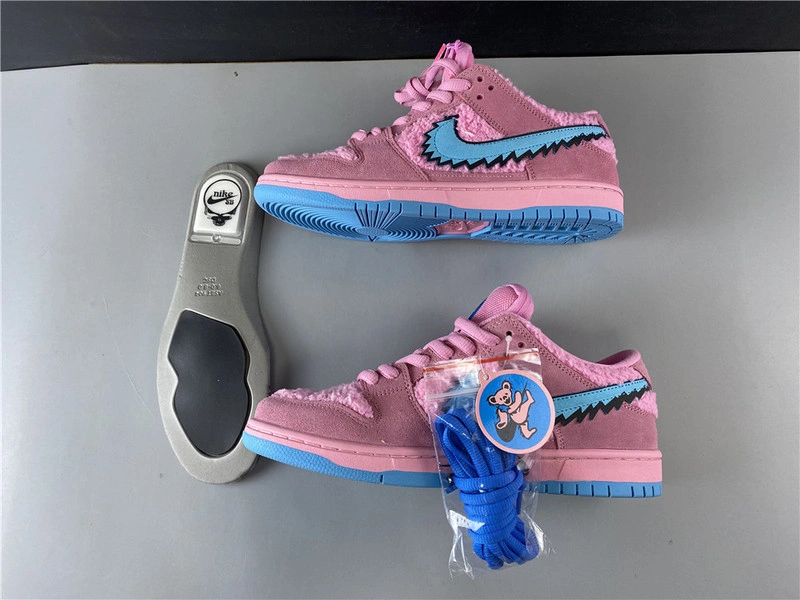 Grateful Dead x Nike SB Dunk Low   CJ5378-600