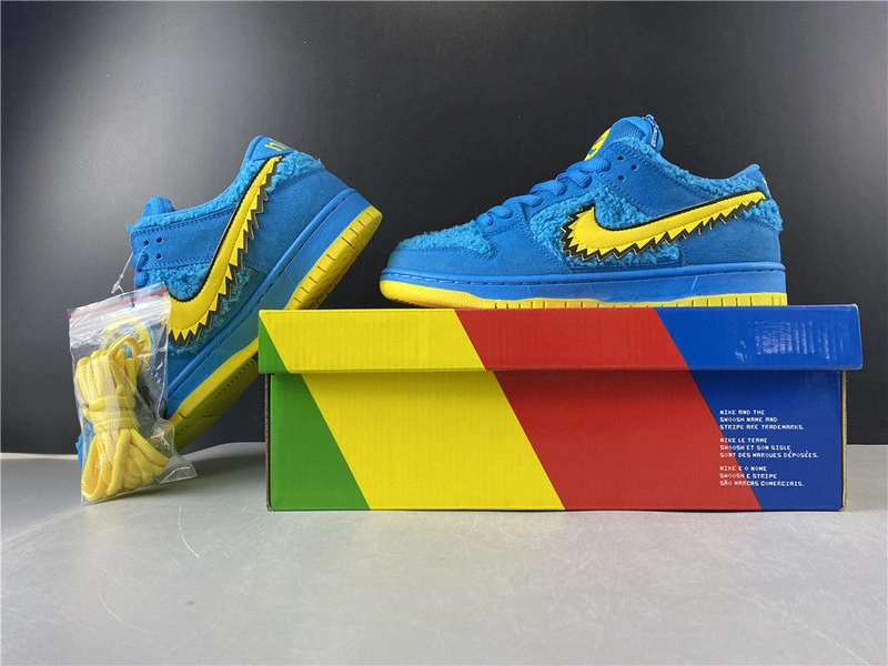 Grateful Dead x Nike SB Dunk Low   CJ5378 800