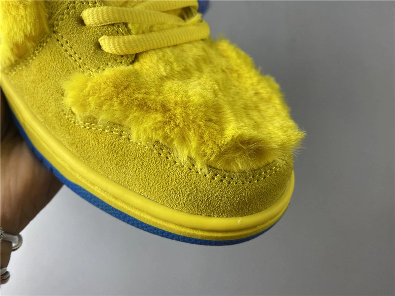Grateful Dead x Nike SB Dunk Low“ Yellow Bear”  CJ5378-700