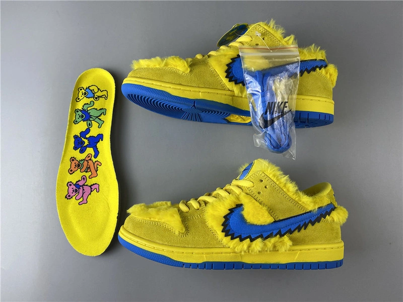 Grateful Dead x Nike SB Dunk Low“ Yellow Bear”  CJ5378-700