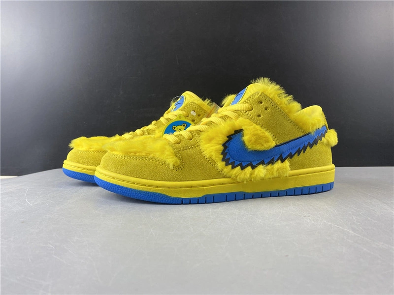 Grateful Dead x Nike SB Dunk Low“ Yellow Bear”  CJ5378-700