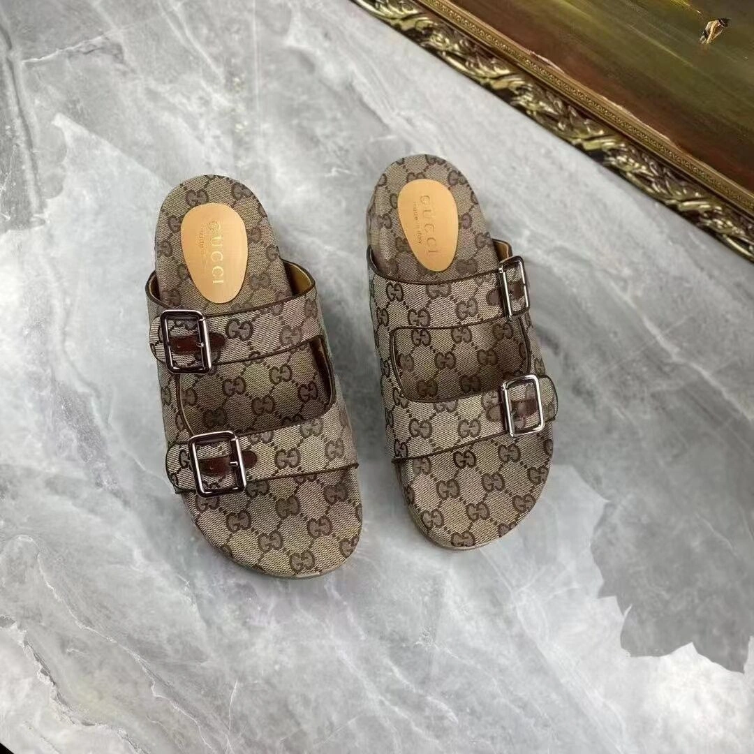 Gucci  Slide