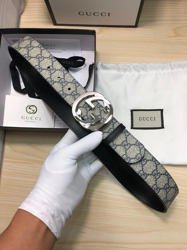 Gucci GG  belt with G buckle 411924-1