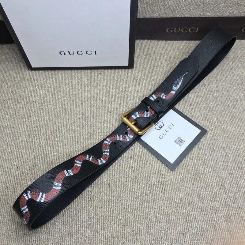 Gucci Leather belt with Kingsnake 434520