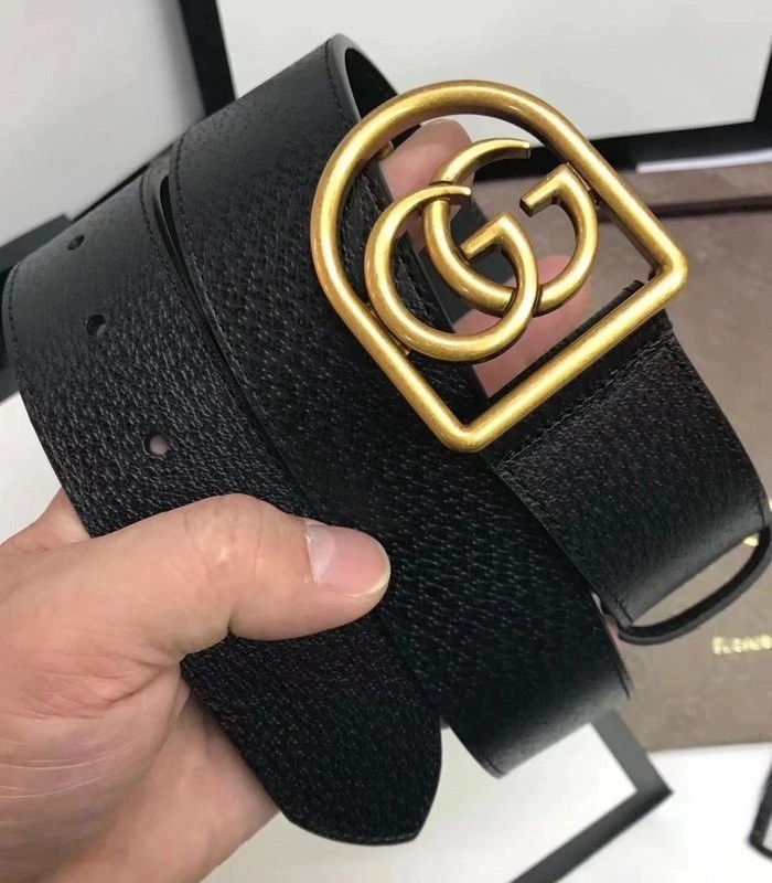 Gucci ‎Leather belt with framed Double G 495128
