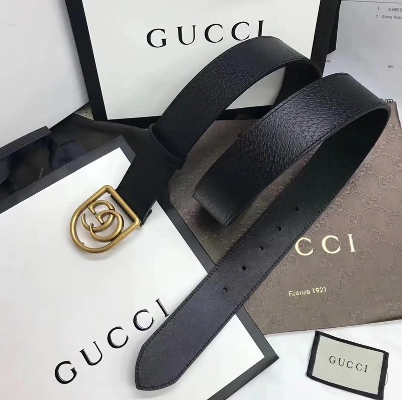 Gucci ‎Leather belt with framed Double G 495128