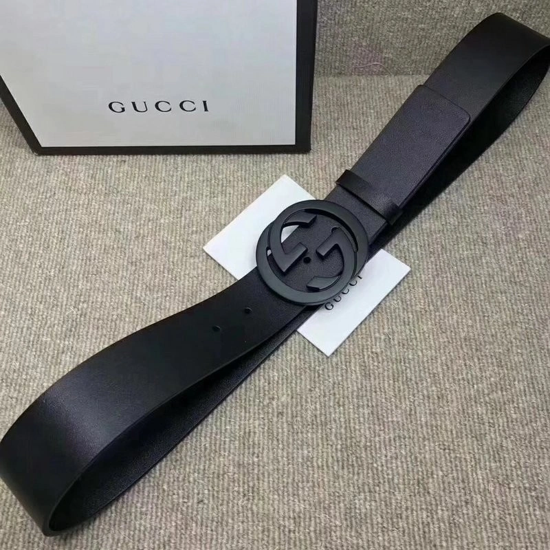 Gucci Leather belt with interlocking G buckle 368186