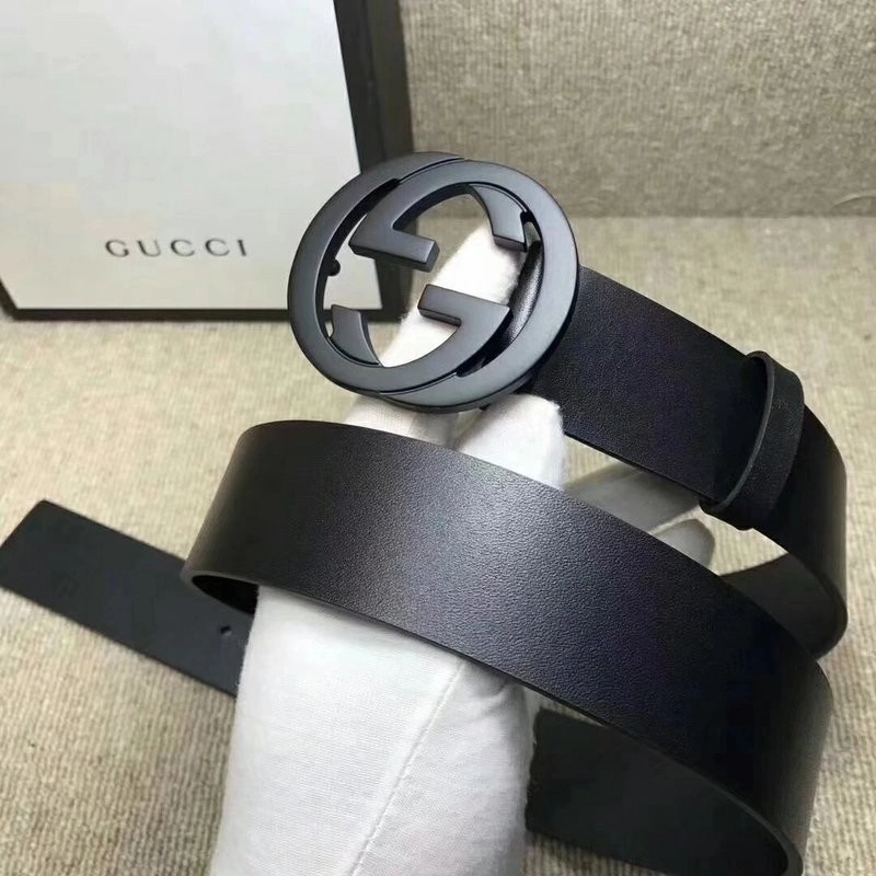 Gucci Leather belt with interlocking G buckle 368186