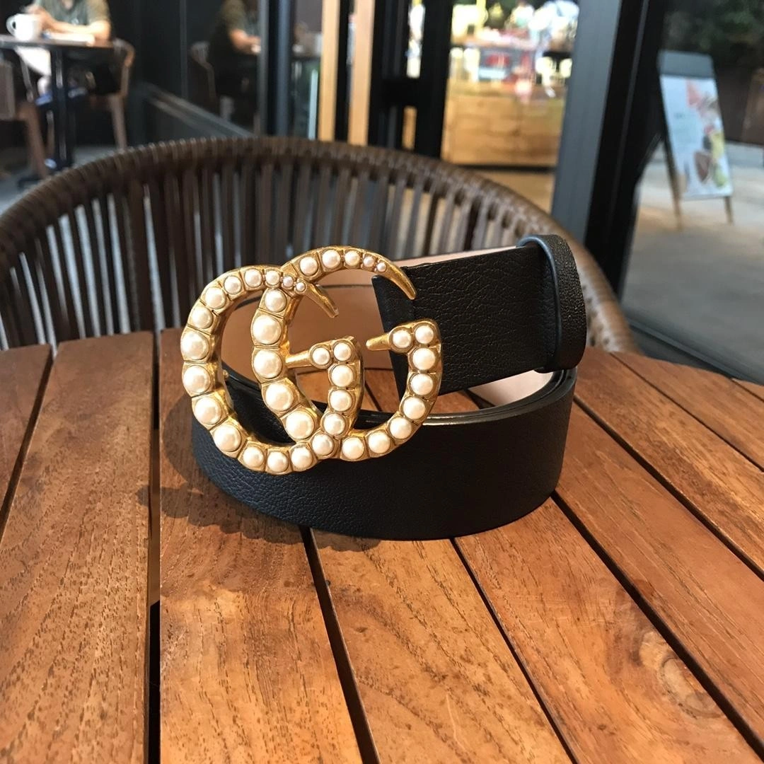 Gucci Leather belt with pearl Double G 453260