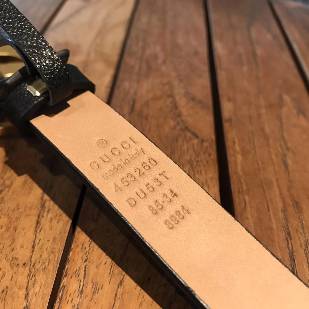 Gucci Leather belt with pearl Double G buckle 476342
