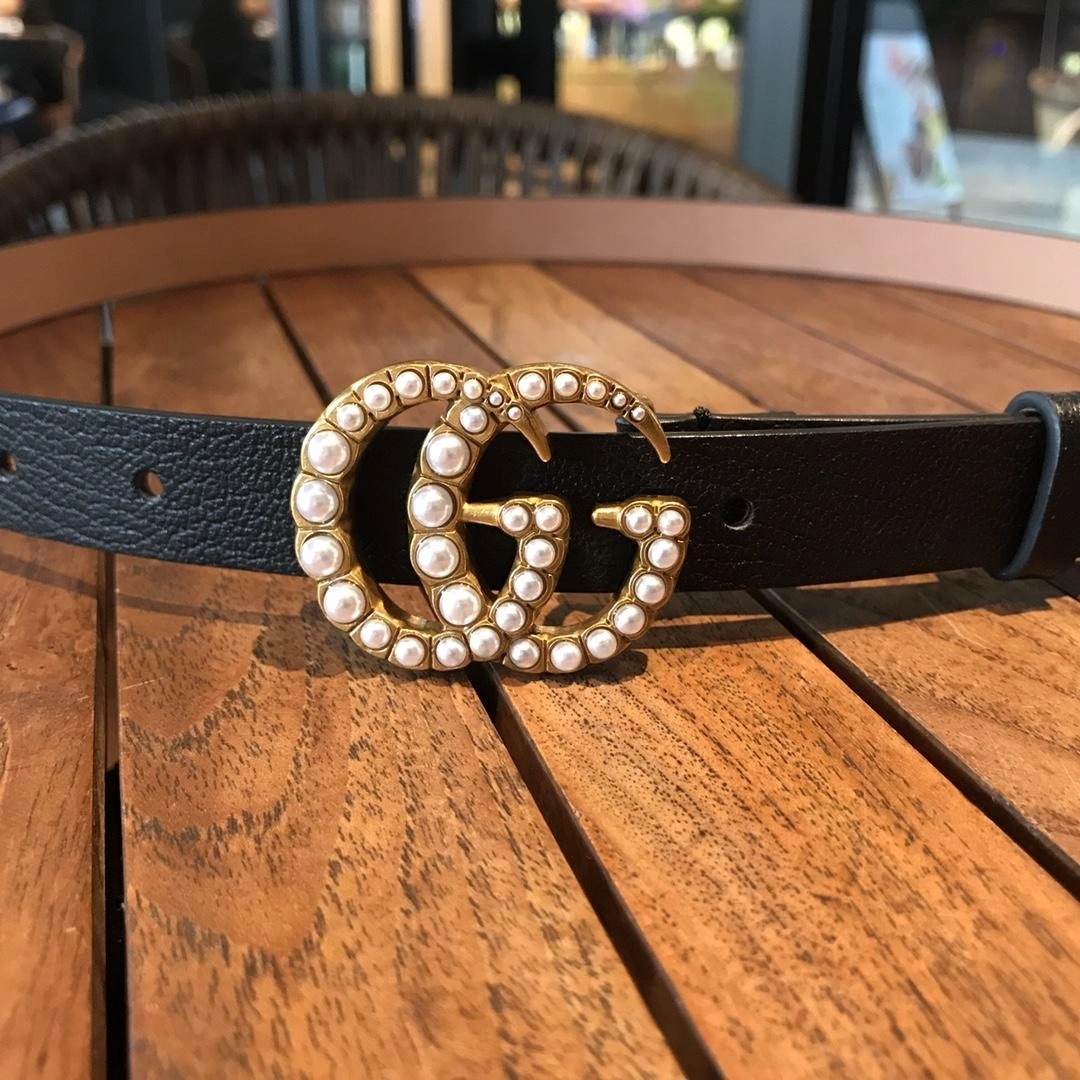 Gucci Leather belt with pearl Double G buckle 476342