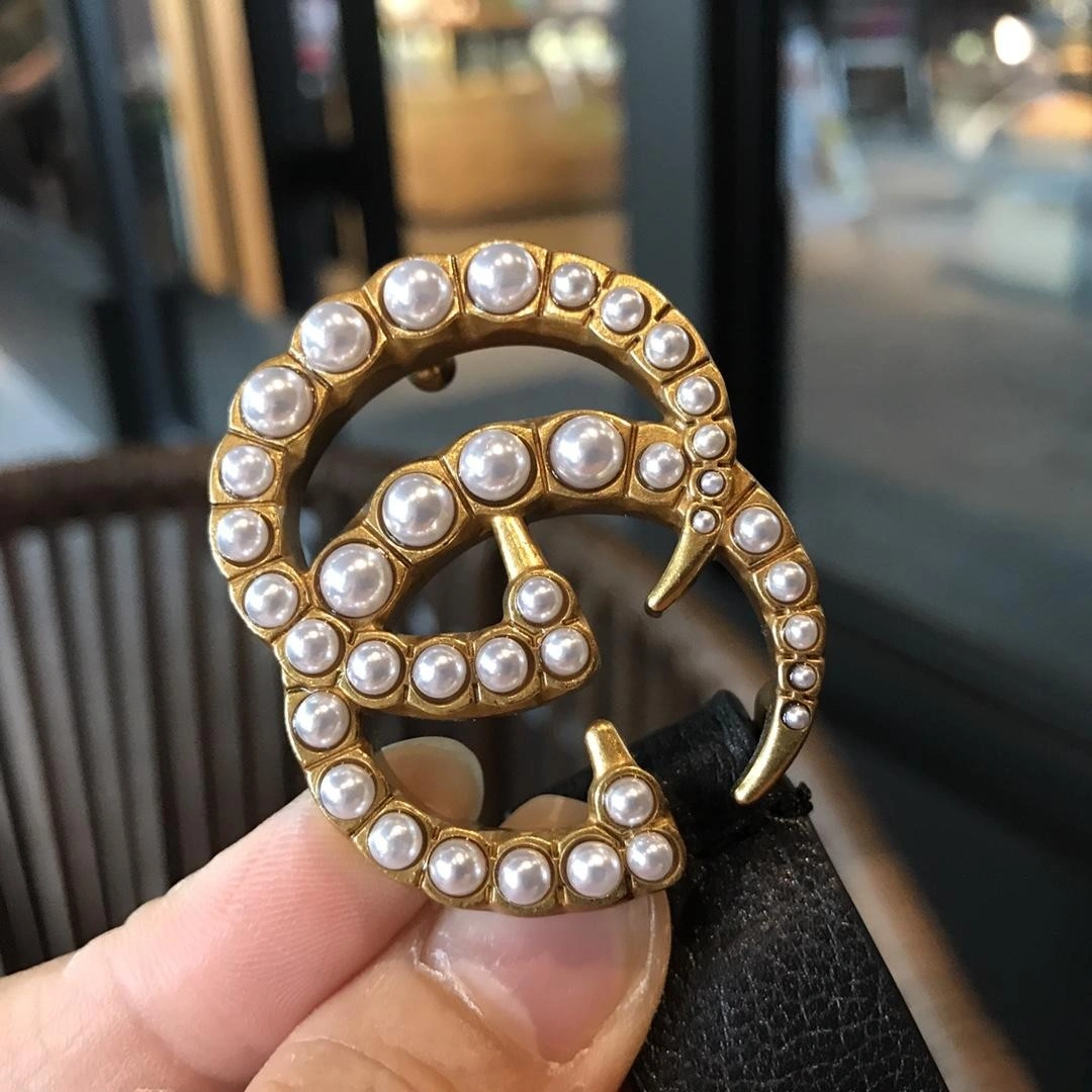 Gucci Leather belt with pearl Double G buckle 476342