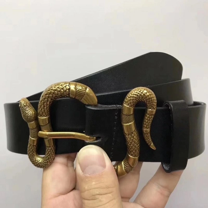 Gucci Leather belt with snake buckle 458935