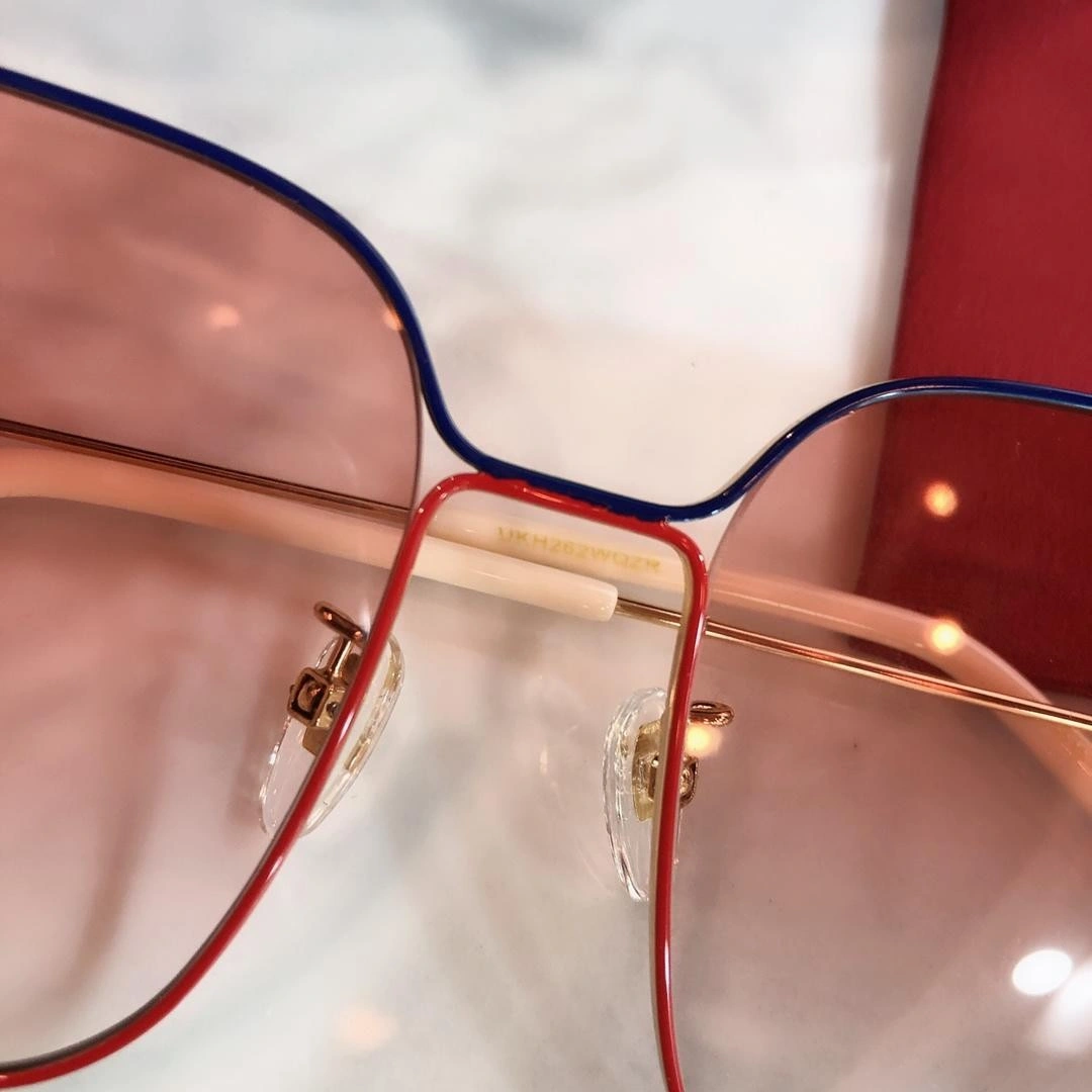 Gucci Rectangular-frame metal sunglasses 541368