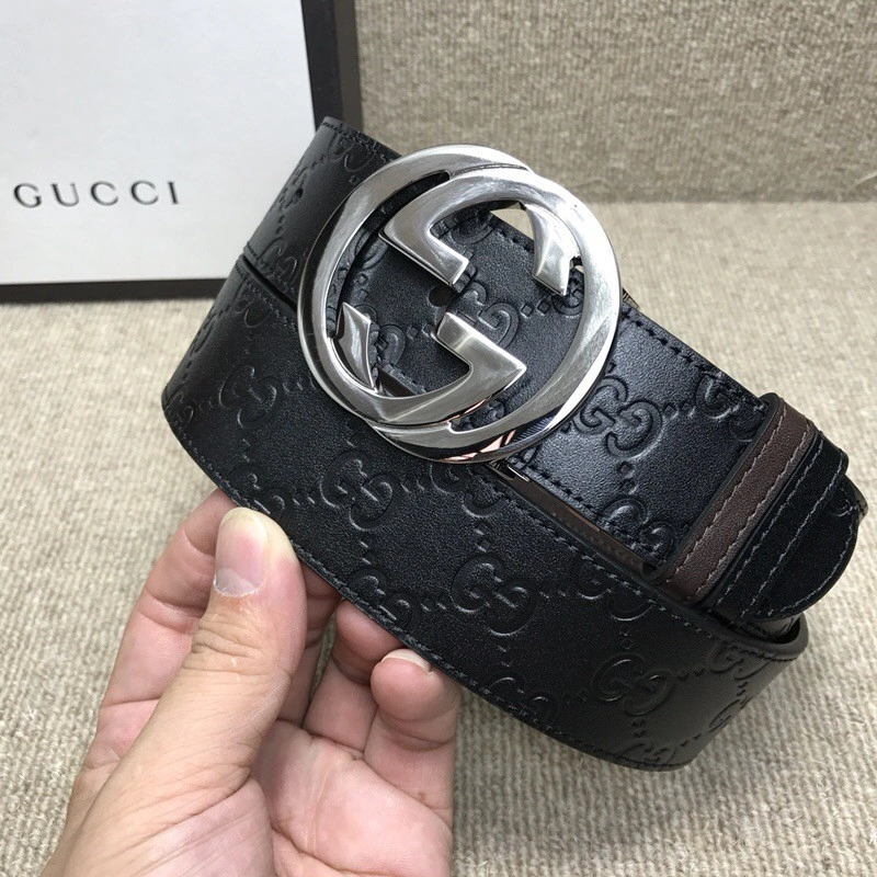 Gucci Reversible Gucci Signature belt 473030-1