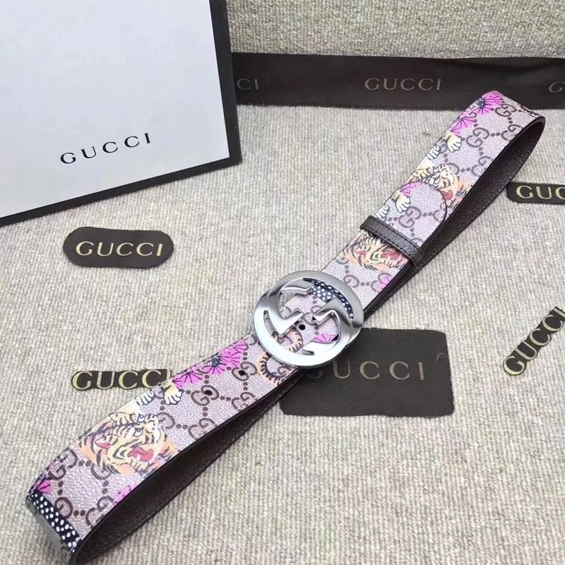 Gucci Tiger print belt W12180