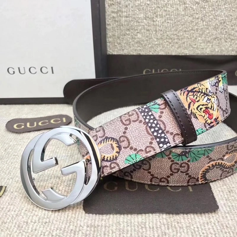 Gucci Tiger print belt W12180
