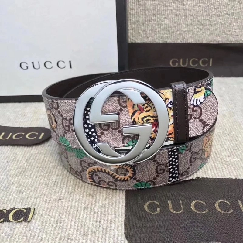 Gucci Tiger print belt W12180