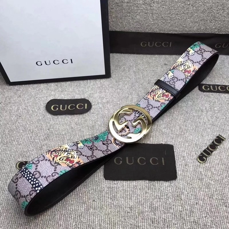 Gucci Tiger print belt W12180