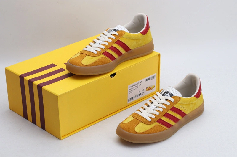 Guci  &  Adidas  Sneaker